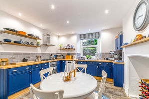 Photo 10- click for photo gallery